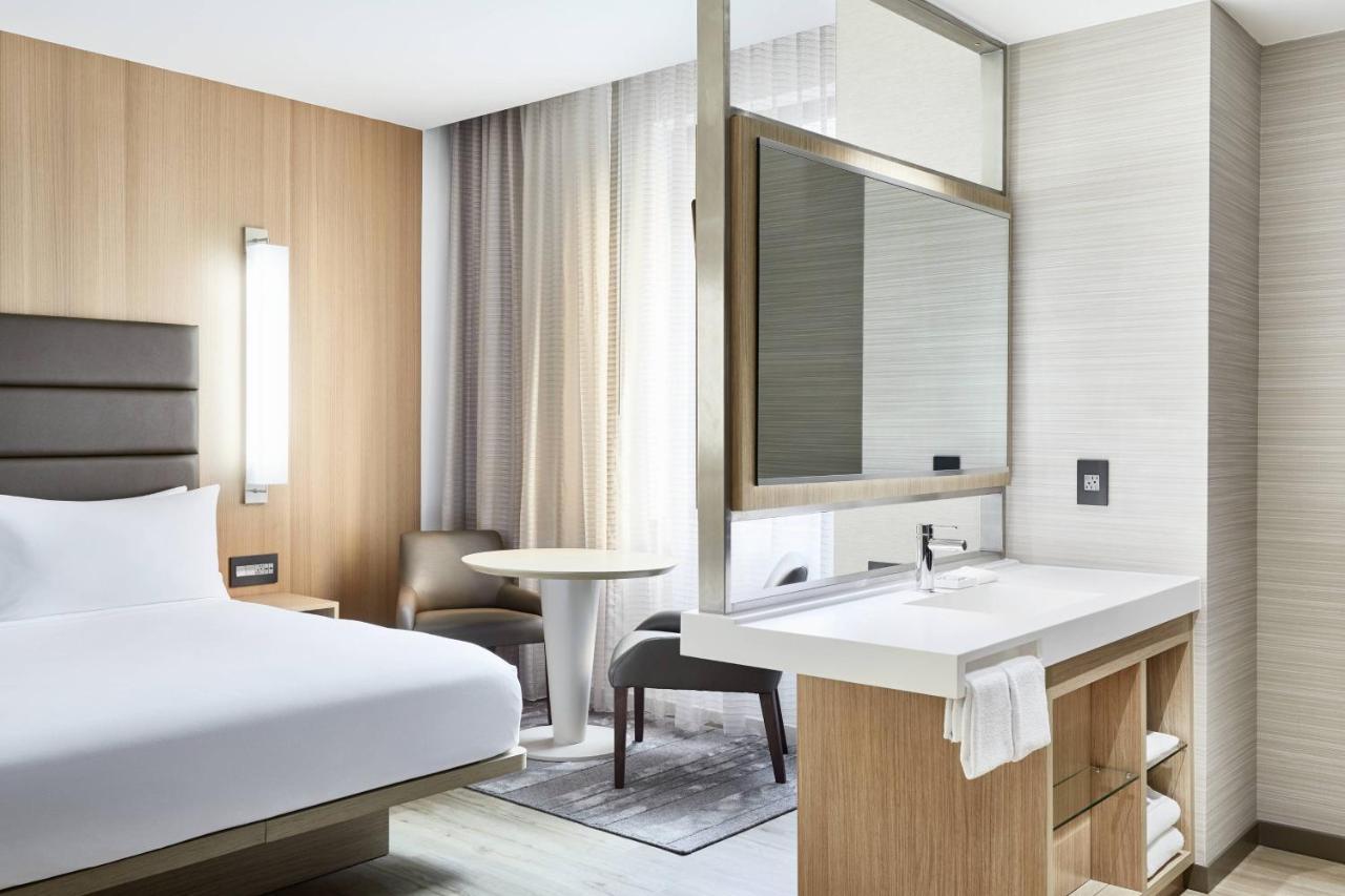 Ac Hotel Houston Downtown Bagian luar foto
