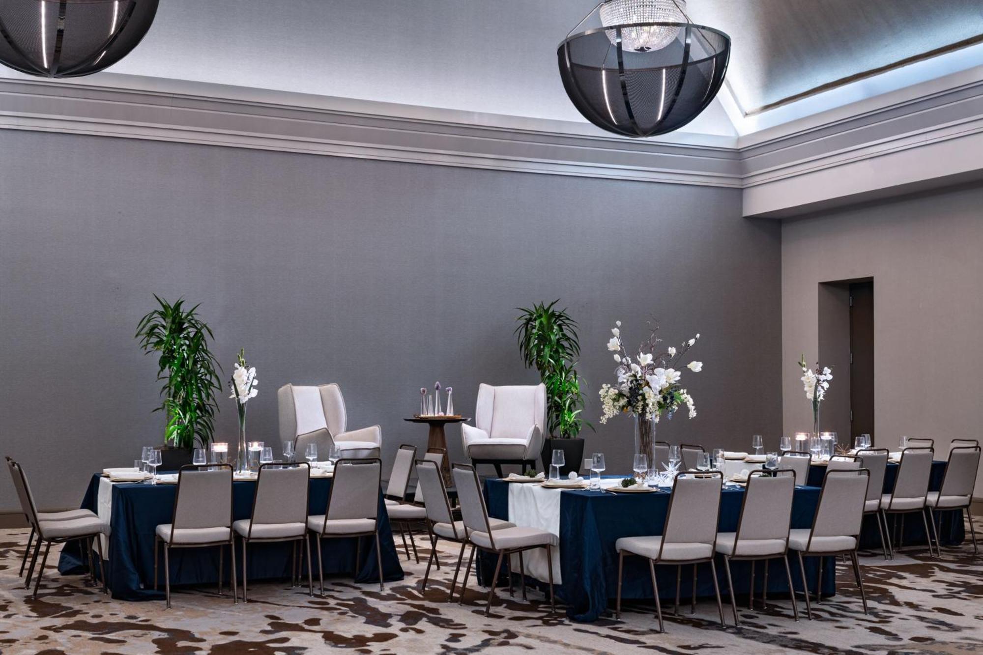 Ac Hotel Houston Downtown Bagian luar foto